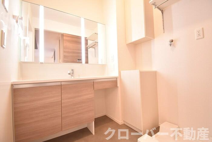 ビアンフェの独立洗面台|洗髪洗面化粧台