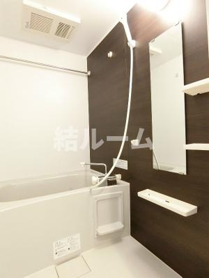 坂戸市関間１丁目の賃貸マンションの浴室