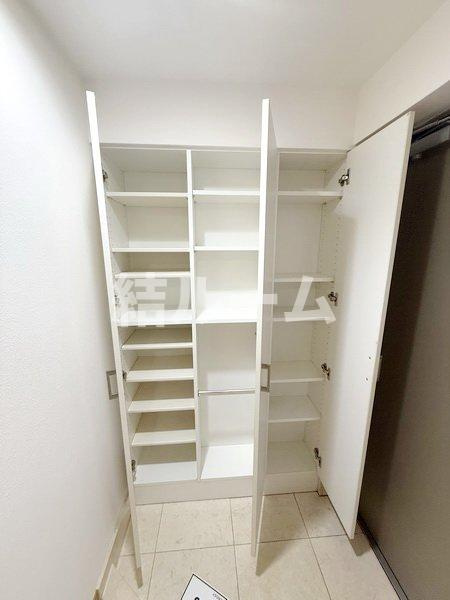 板橋区稲荷台の賃貸マンションの収納