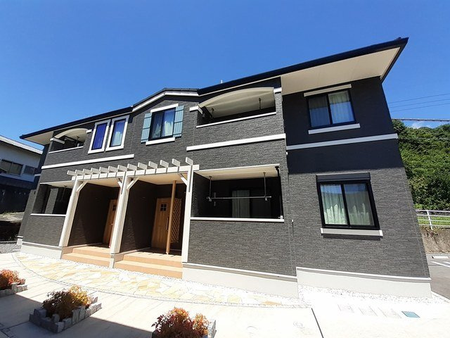 フォレストサイド　１０番館