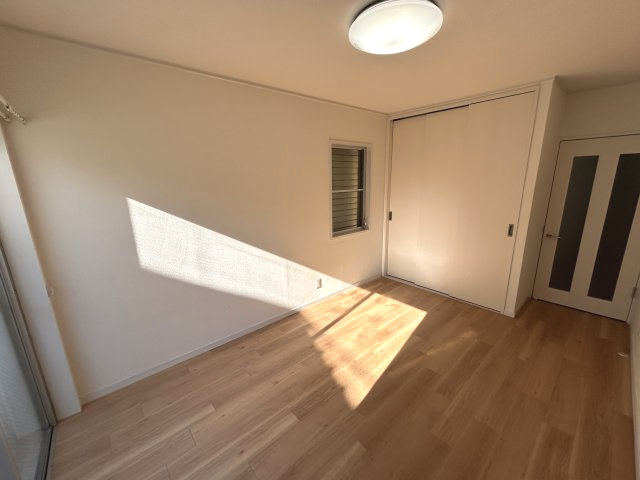 ラ・コート二子の洋室