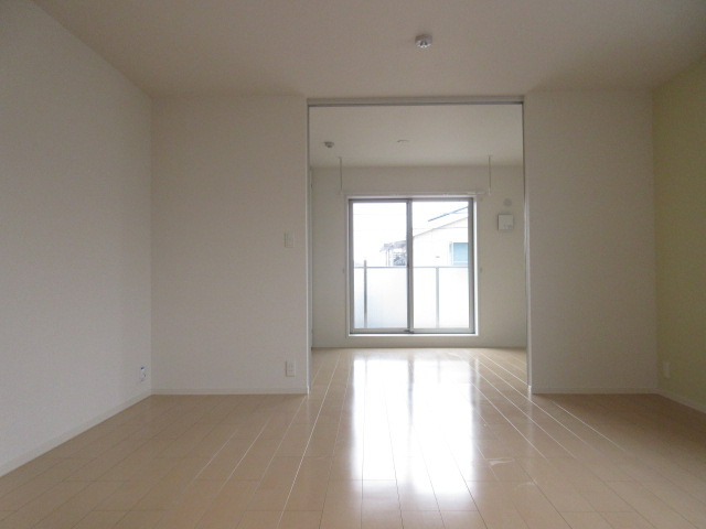 プランドールアキツの居間・リビング