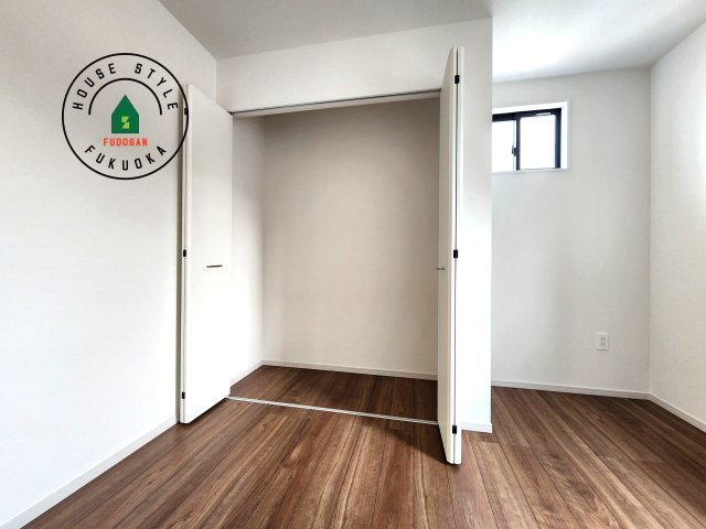 福岡市博多区諸岡3丁目第2-2棟（2号棟）　の内観：施工例|収納には困りません。