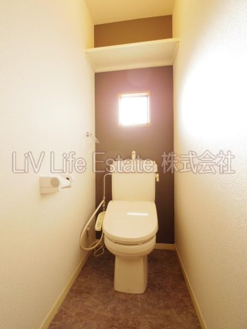 西東京市中町３丁目のアパートのトイレ