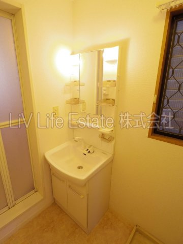 西東京市中町３丁目のアパート