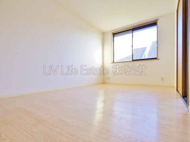 西東京市中町３丁目のアパート