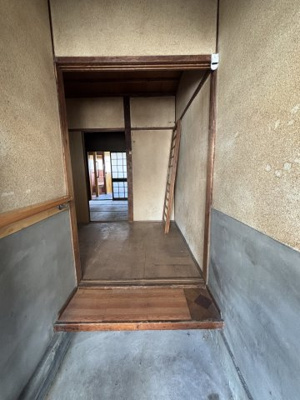 【玄関】 | 錦町貸家02