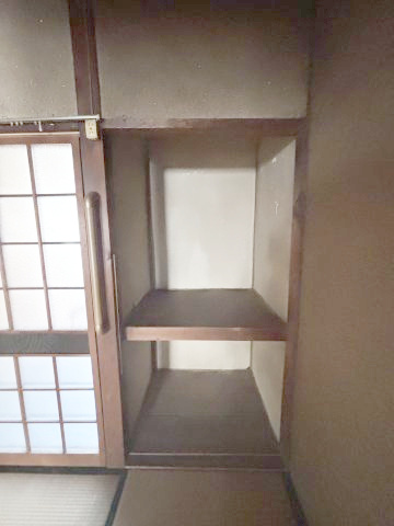 錦町貸家02の収納