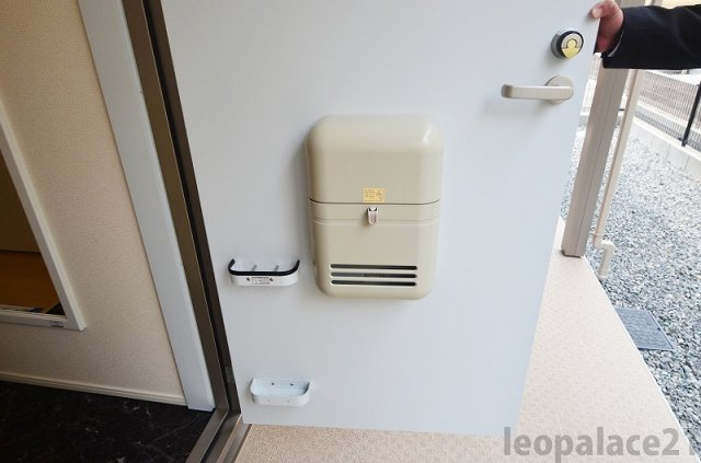 レオネクストラシュレ　博多Ⅰの玄関|設備・使用は号室により異なる為、現況を優先致します。
