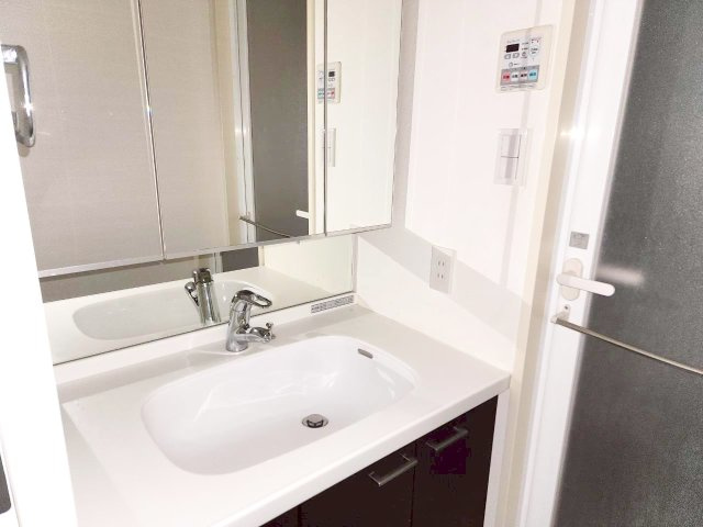 ※同間取り別部屋参考写真となります