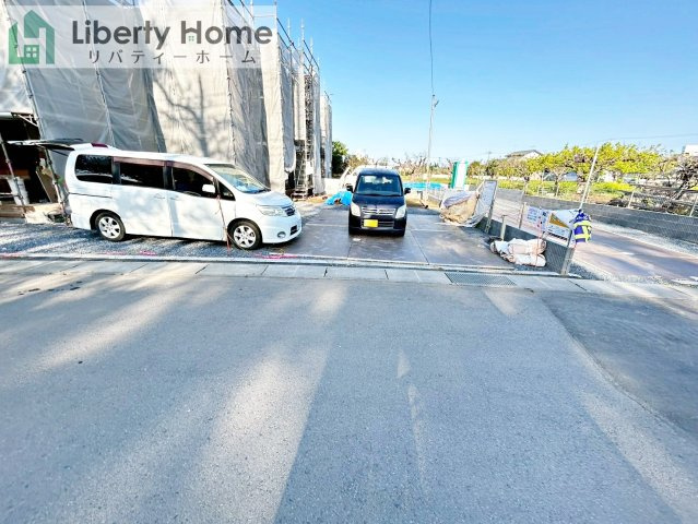 第1笠間市南友部　新築戸建　3号棟の駐車場