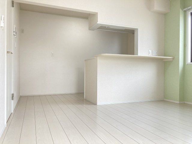 ゼファー　B棟の内装