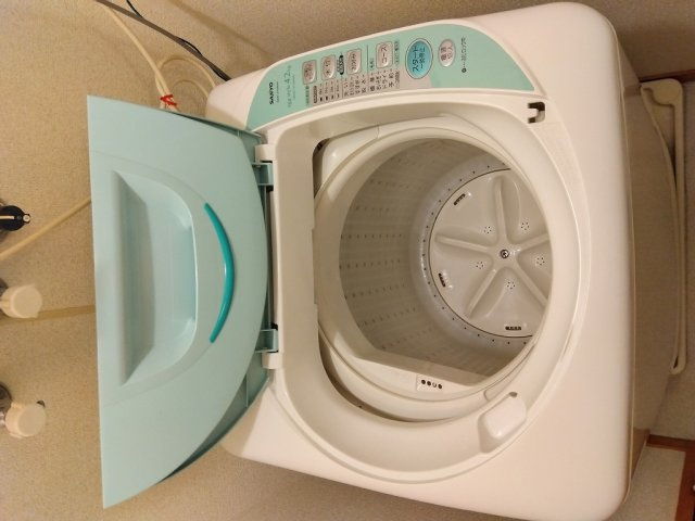 レオパレスダイヤハウスⅡのその他|洗濯機