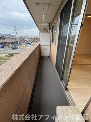 【バルコニー】 | アヴァンセ | 南西向き