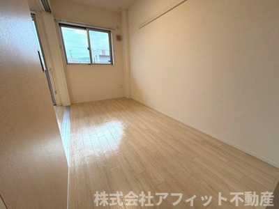 【寝室】 | アヴァンセ | 洋室4帖