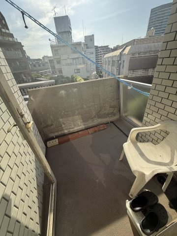 【バルコニー】