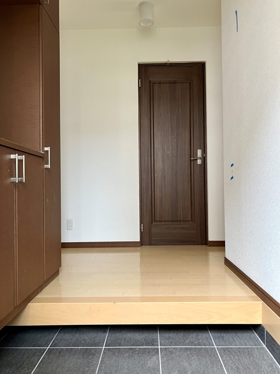 石神井町戸建のロビー