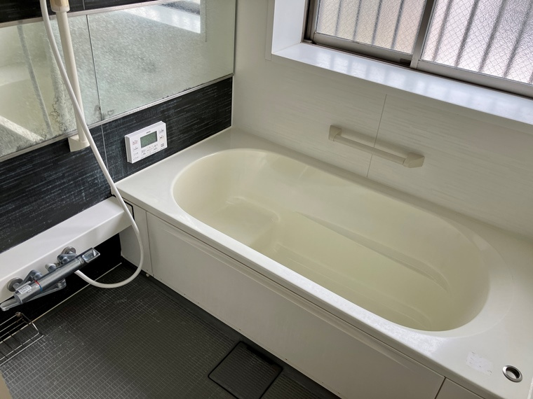 石神井町戸建の浴室