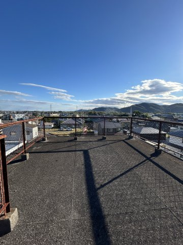 足利市小俣町の一戸建てのバルコニー