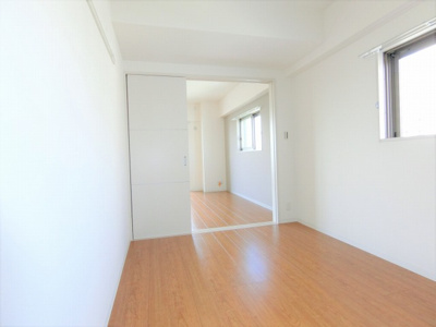 【洋室】 | プラシード新町