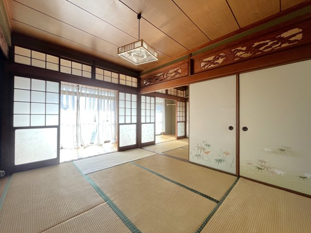 西宮浦町貸家の和室