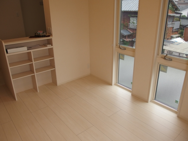 プロニティ鴨田の居間・リビング