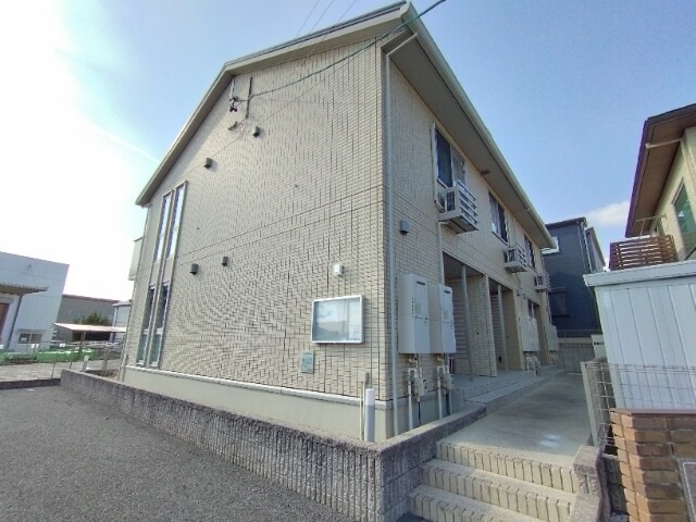 プロニティ鴨田の外観