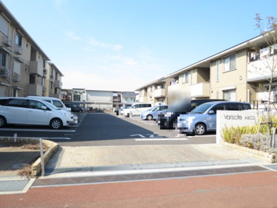 【駐車場】 | バリスサイト B | 駐車場