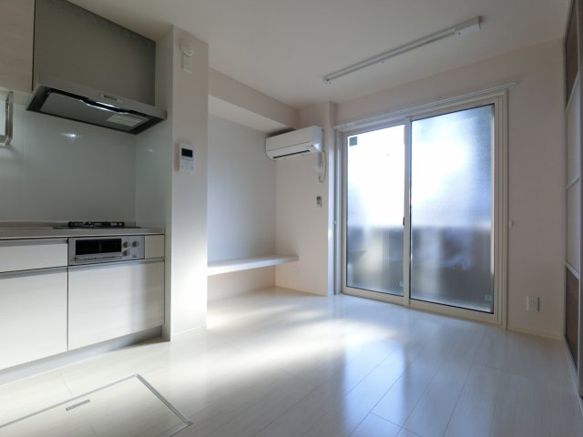 【居間・リビング】