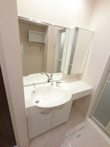 【独立洗面台】