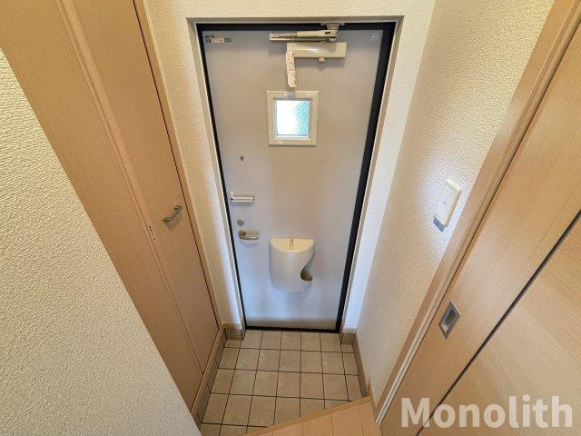 アンソレイエⅠの玄関