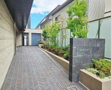 ワコーレ芦屋レフィーナのエントランス