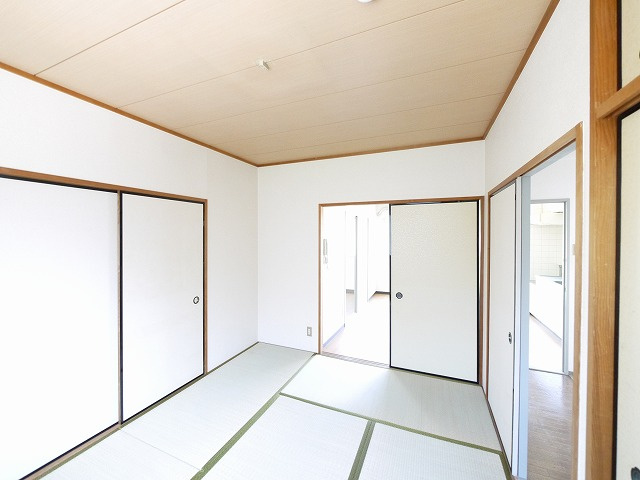 ハイライフ東生駒の和室|和室があれば客間としても活用できます
