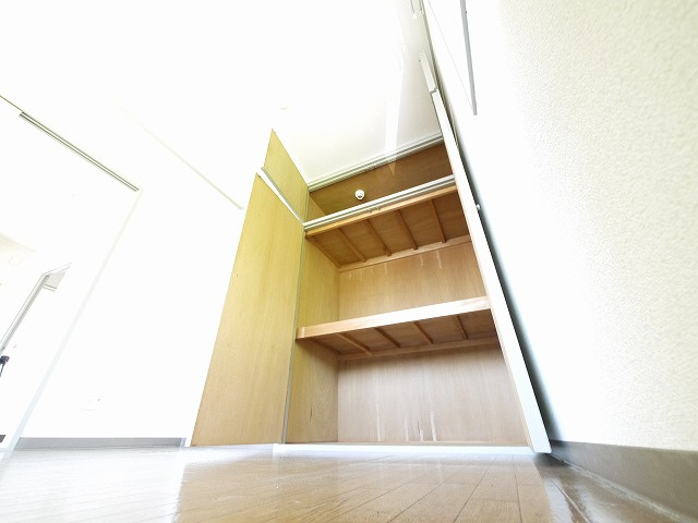 ハイライフ東生駒の収納|収納のためのスペースです