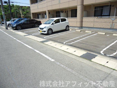 【駐車場】 | ウィスティリア
