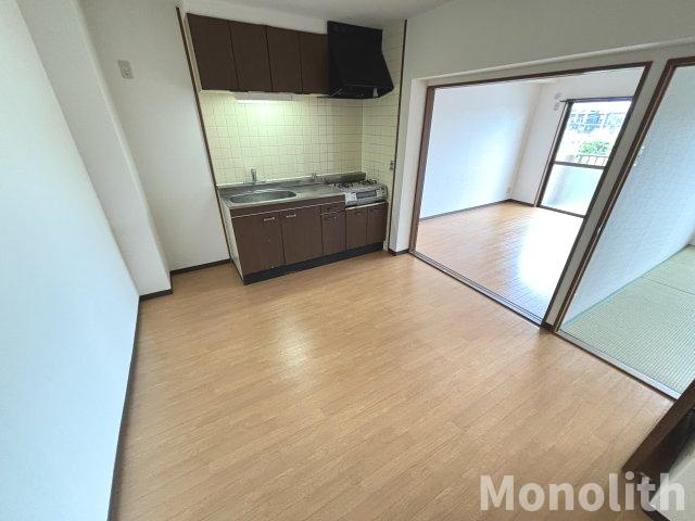 グランエクセル 和泉の居間・リビング