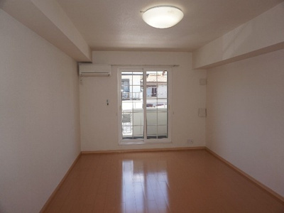 【居間・リビング】 | ジェルメ中山Ａ