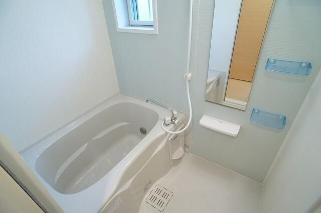 エミナンス南町の浴室