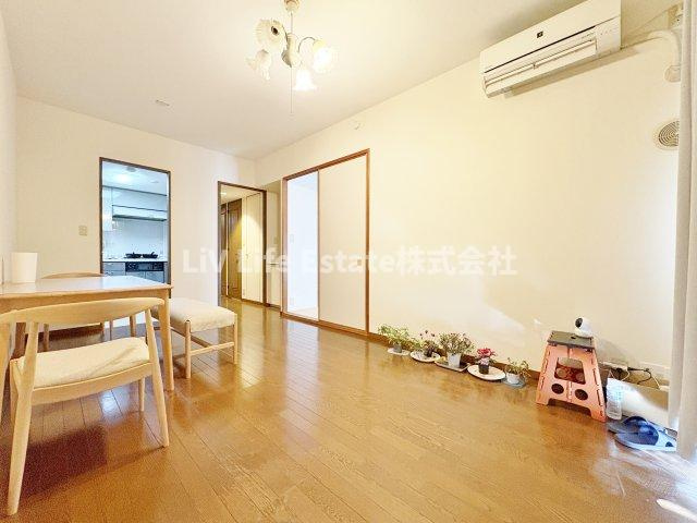 東村山パーク・ホームズの居間・リビング