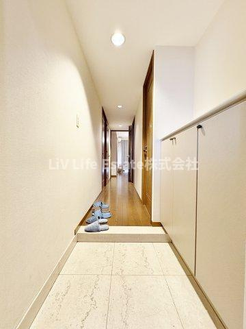 東村山パーク・ホームズの玄関