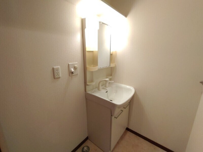 【独立洗面台】 | エボリュクス加須 B棟