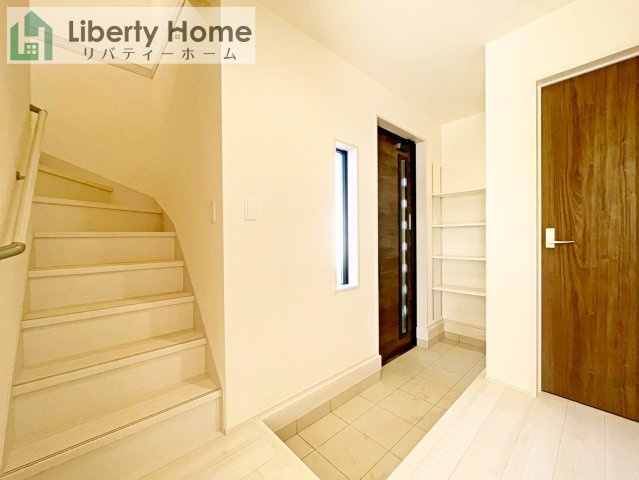 那珂市菅谷16期　新築戸建　2号棟の内装