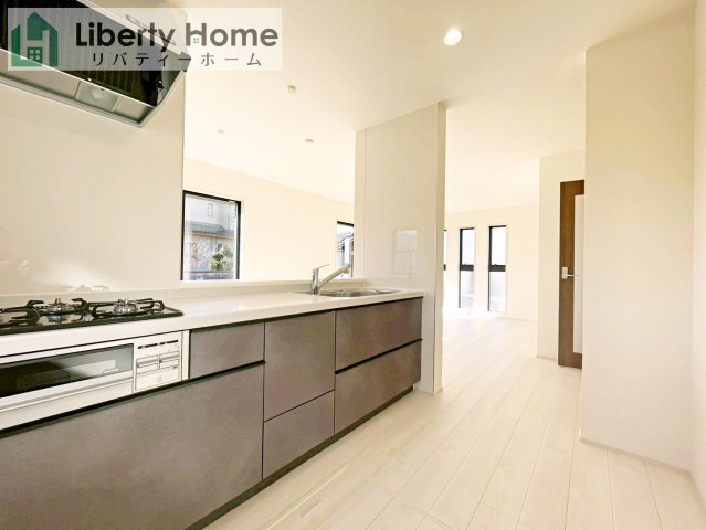 那珂市菅谷16期　新築戸建　2号棟のキッチン