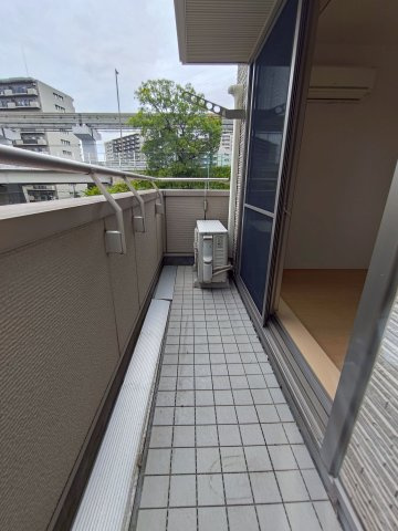 エスポワール・アイ北春日丘Ⅱ のバルコニー