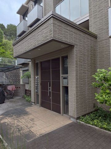 エスポワール・アイ北春日丘Ⅱ のエントランス