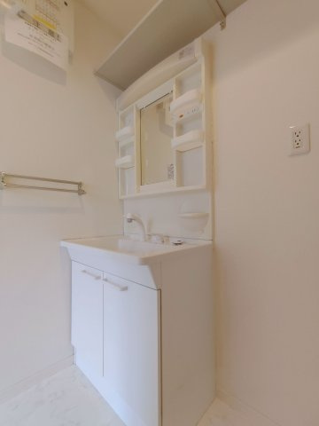 エスポワール・アイ北春日丘Ⅱ の洗面所