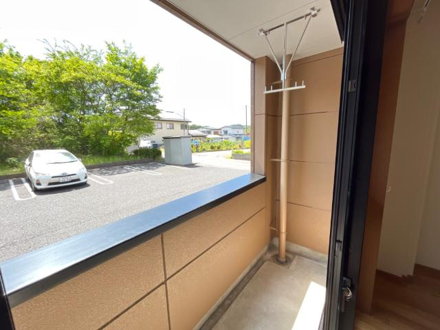 アルコバレーノ新白河のバルコニー|外干し物干し