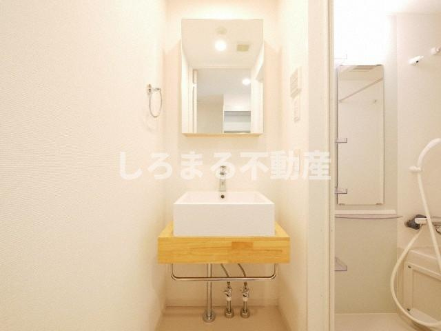 SERENiTE谷四の洗面所