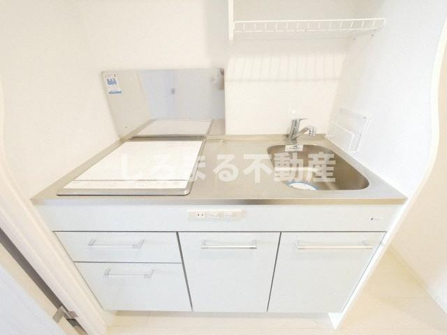 SERENiTE谷四のキッチン