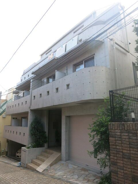 目白台ヒルズの外観